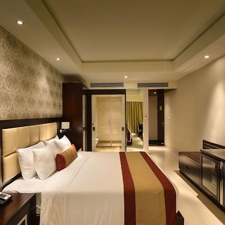 Acacia Goa Hotell Sinquerim Eksteriør bilde