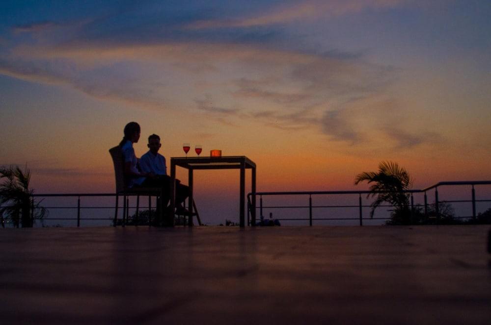 Acacia Goa Hotell Sinquerim Eksteriør bilde