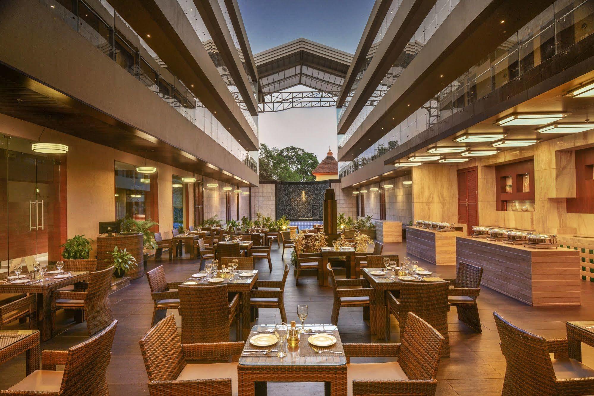 Acacia Goa Hotell Sinquerim Eksteriør bilde